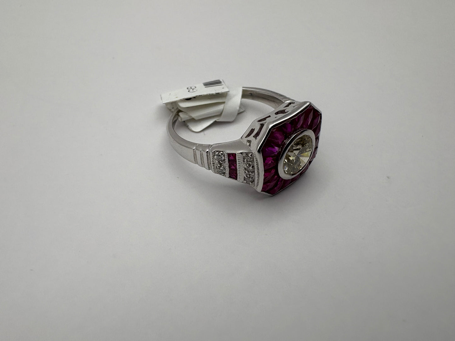 Diamond & Ruby ring