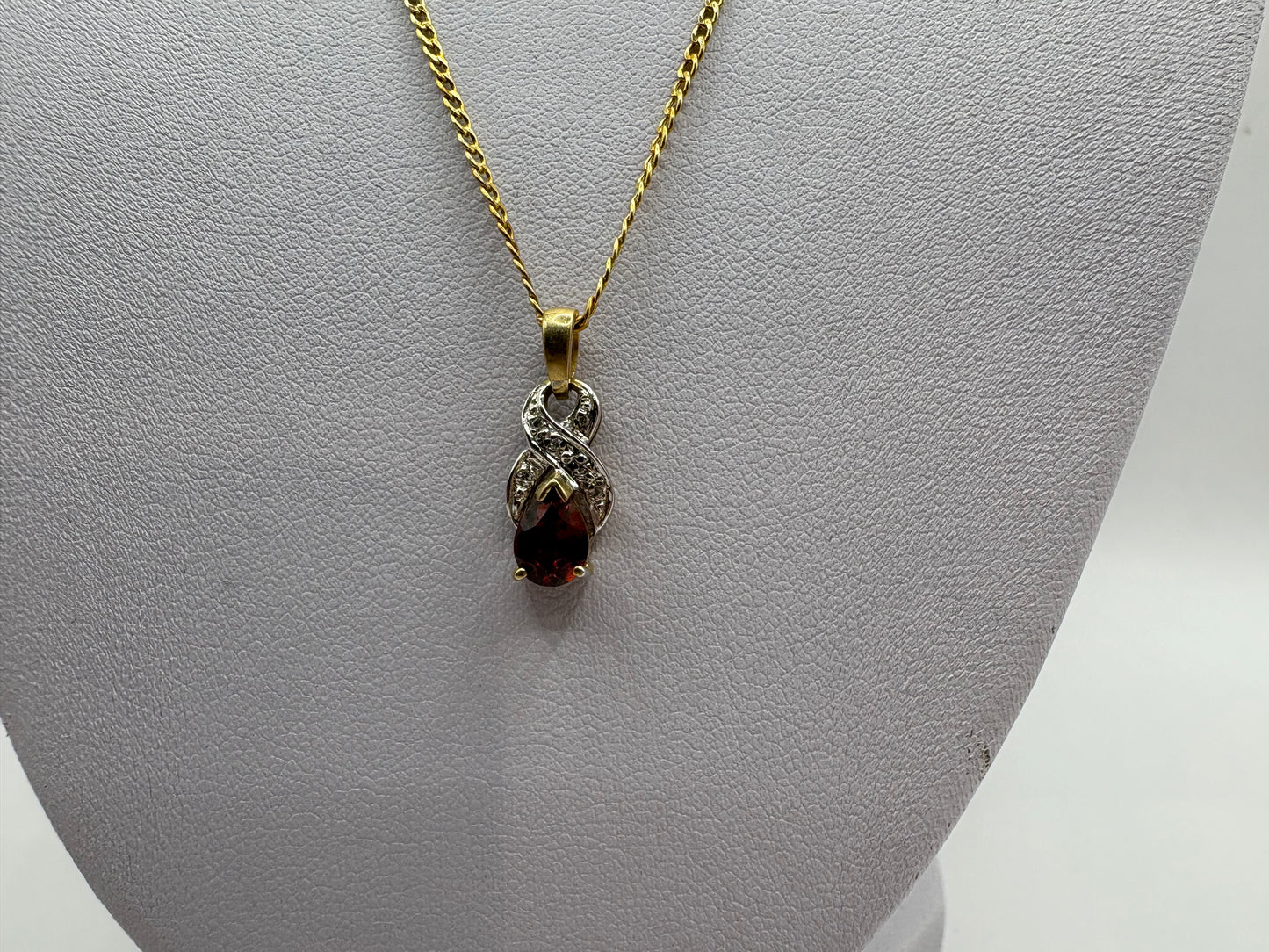 9ct Gold Diamond Pendant