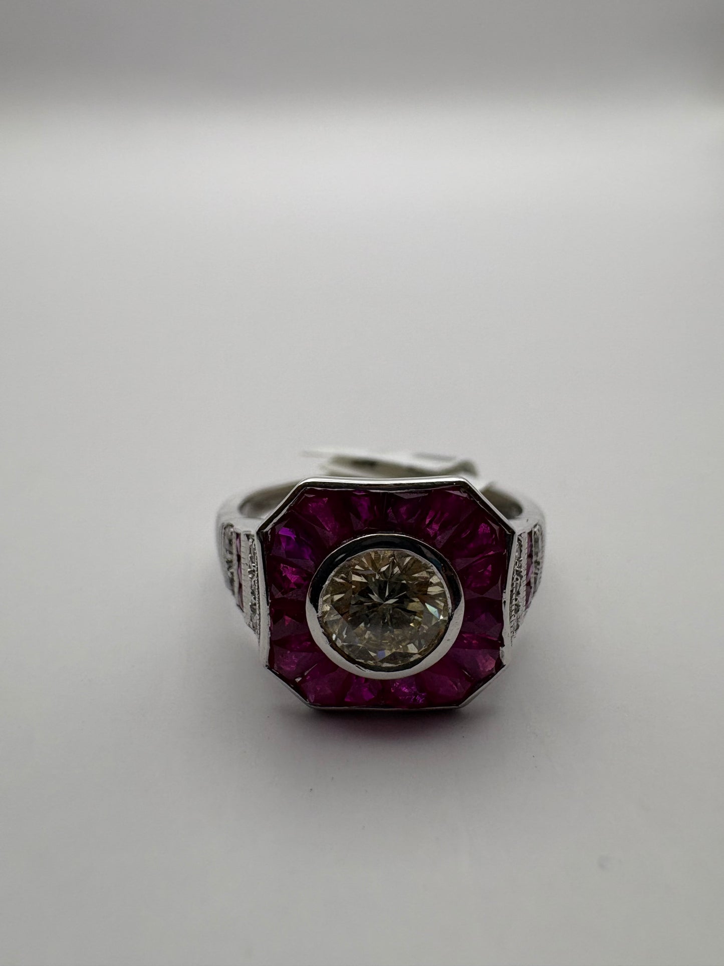 Diamond & Ruby ring