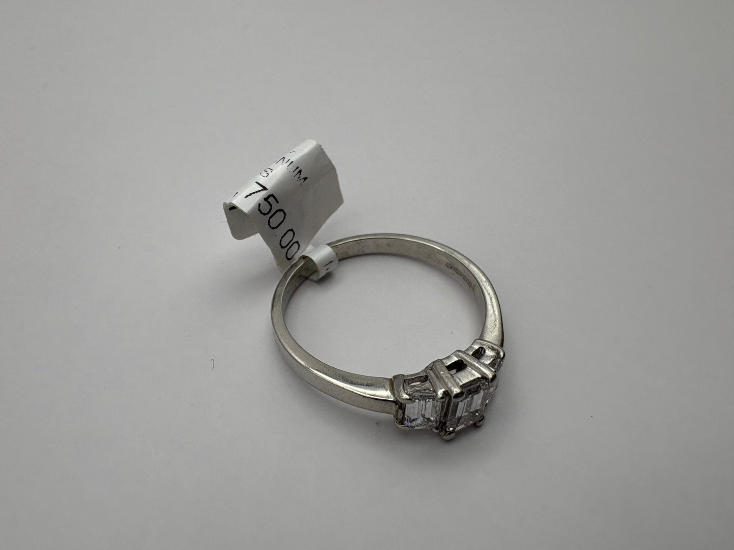 75pts Diamond 3 stone Ring